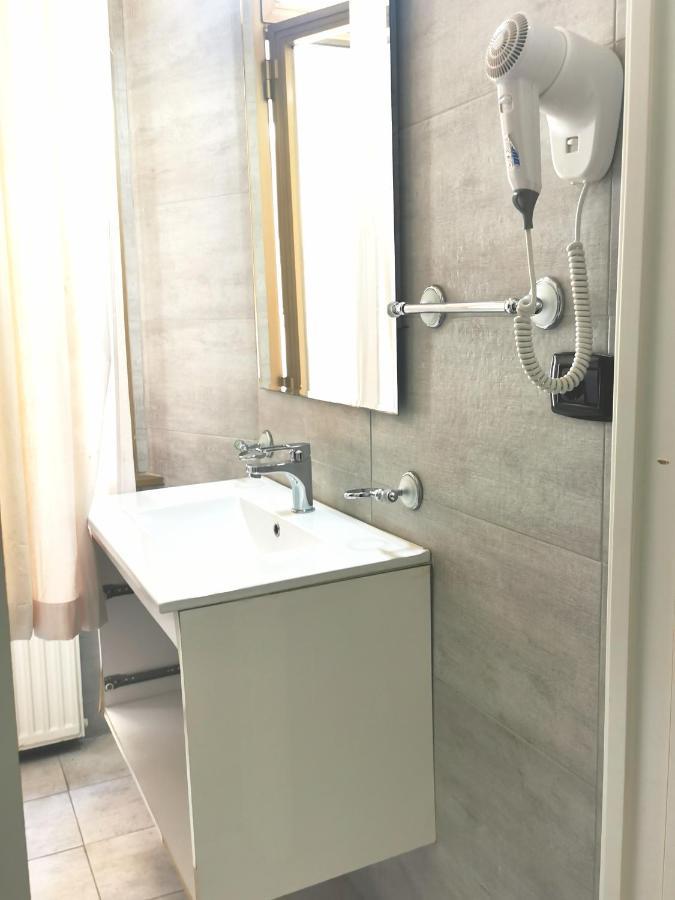 Bed and Breakfast Cinema House 2 à Rome Extérieur photo